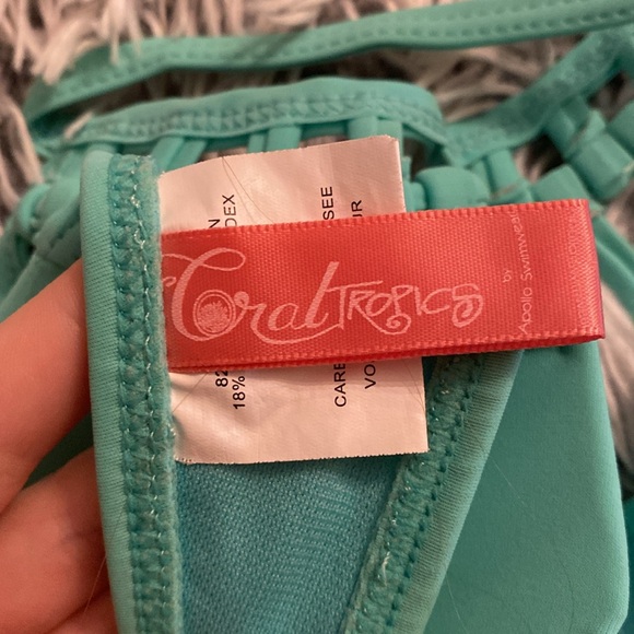 Bikini Top - Picture 2 of 2